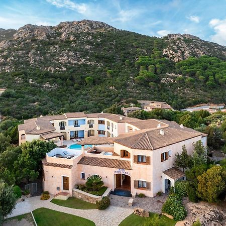 Hotel Monti Di Mola Porto Cervo Exterior photo