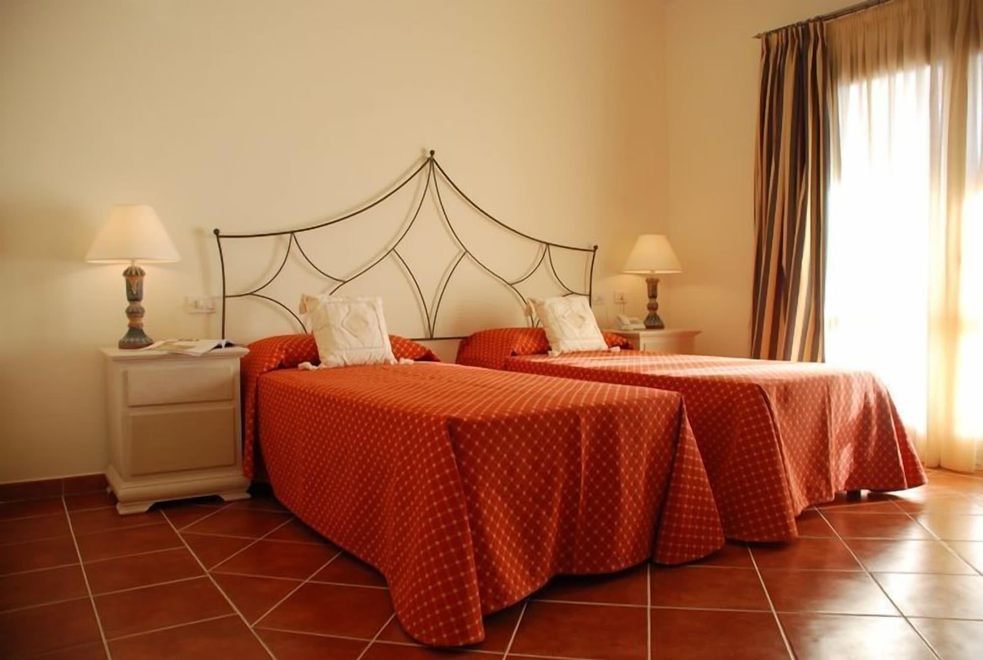 Hotel Monti Di Mola Porto Cervo Exterior photo